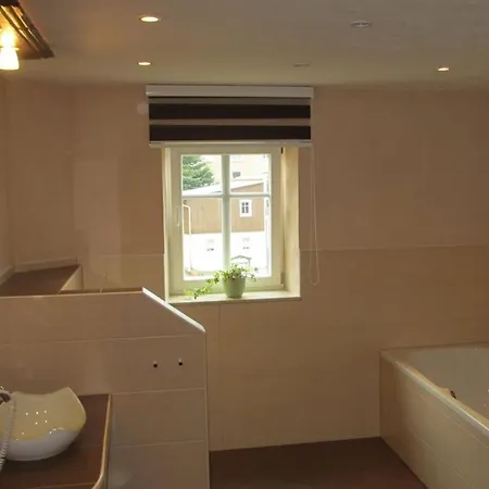 With 2 Bedrooms 度假居 *